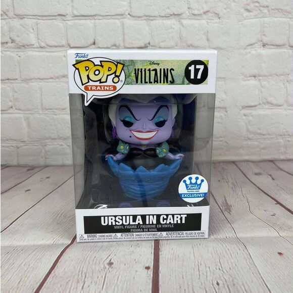 Funko Pop! Trains: Disney - Ursula - Funko Web (FW) (Exclusive) #17 - Picture 2 of 7